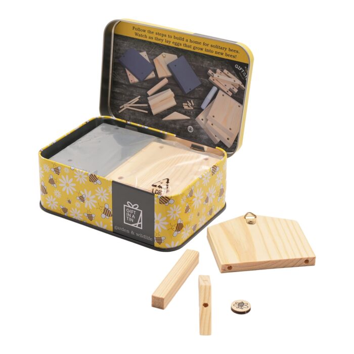 Bee hotel crafts kit